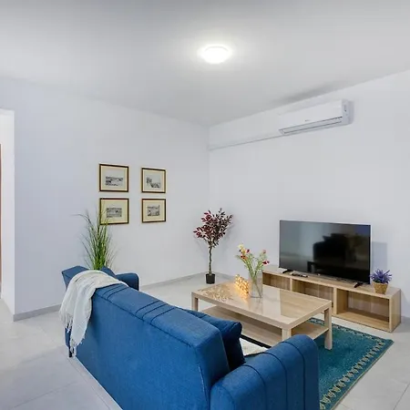 Peaceful 2br Flat Garden View * Gzira